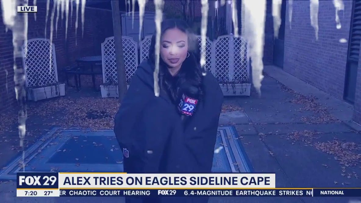 How warm is the Eagles sideline cape?